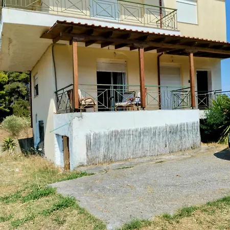 Holiday home Yucca House